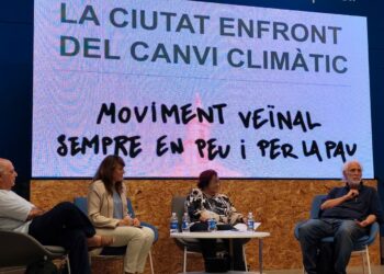 La Federación de Asociaciones Vecinales de Valencia reivindica su papel democrático y aborda los retos climáticos de la ciudad