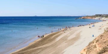 Dos hombres mueren ahogados en las playas de Pilar de la Horadada y Torrevieja