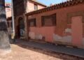 La impunidad del rodillo municipal: El Ayuntamiento de Valencia vuelve a profanar el patrimonio de 'La Ceramo' con pintura plástica tras prometer que no lo haría