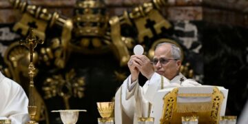 el papa leon xiv preside una misa ante cardenales 16 9 aspect ratio default 0 da39