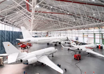 Boost Air invertirá 40 millones de euros en un nuevo hangar en el aeropuerto de Valencia y creará 400 empleos 16 Boost Air invertirá 40 millones de euros en un nuevo hangar en el aeropuerto de Valencia y creará 400 empleos