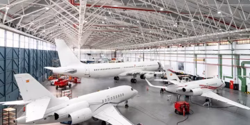 Boost Air invertirá 40 millones de euros en un nuevo hangar en el aeropuerto de Valencia y creará 400 empleos