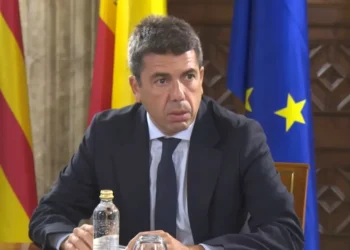Revelados los WhatsApp de Mazón el día de la DANA: «Inundemos de datos los medios, desprende sensación de estar alerta que te cagues»
