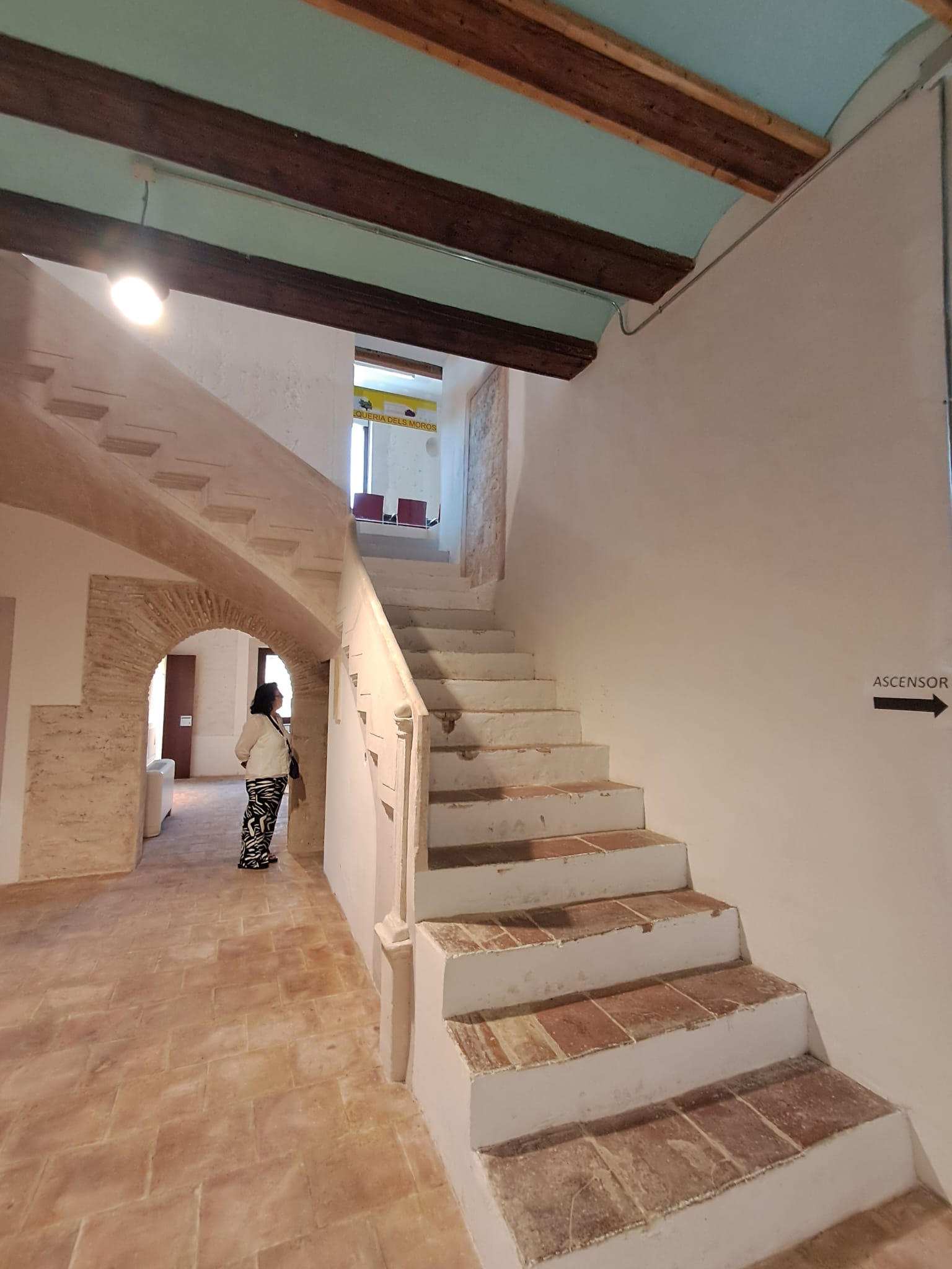 Viaje al corazón de la Alquería dels Moros: Noticias Ciudadanas y el Círculo por la Defensa del Patrimonio descubren los tesoros ocultos de la ‘Casa del Senyor’ 8 Viaje al corazón de la Alquería dels Moros