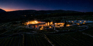 Una velada mágica bajo las estrellas: la Bodega Montesanco de Teulada se rinde a los acordes de Morricone, Mozart y Orff