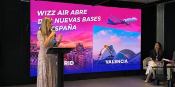 Wizz Air elige Valencia para abrir su nueva base operativa con dos aviones permanentes y siete nuevas rutas