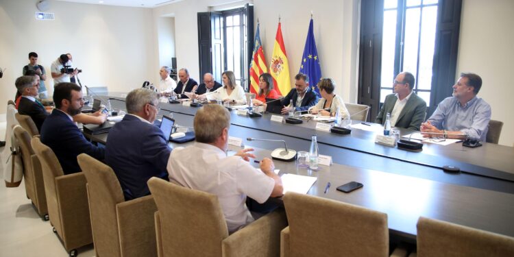 La Marina de València completa la reactivación de las bases de la Copa América con un nuevo centro de innovación