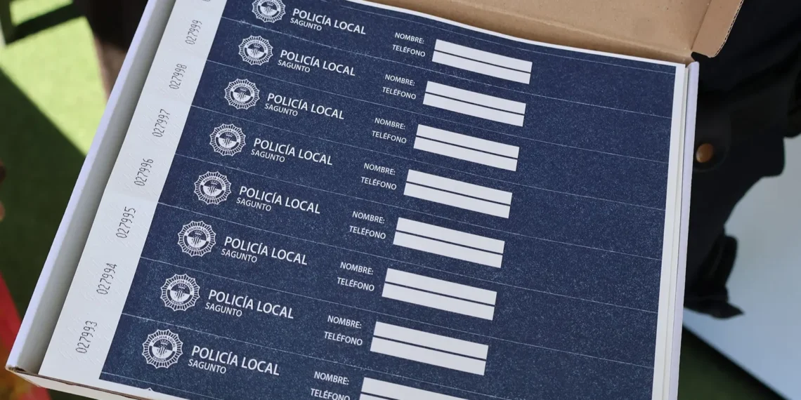 Sagunto repartirá 10.000 pulseras identificativas gratuitas para evitar pérdidas de niños y mayores en la playa 1 2f5679c6 e75a 484b 89be dc6d05c8d2b2 16 9 aspect ratio 1600w 0