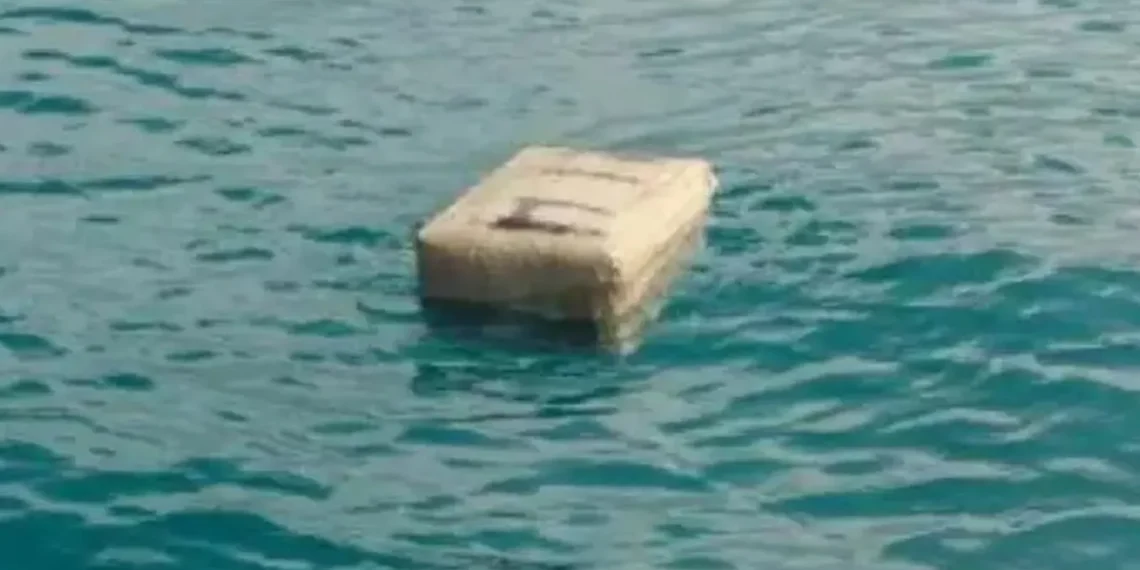 Una surfista encuentra un fardo de cocaína en una playa de Alcossebre y cree que eran cenizas funerarias 1 3ecc7b4a 5eb4 4e7a 9fd8 71fe72997832 16 9 aspect ratio 1600w 1008701