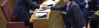El sainete de votación sobre la AVL en Corts Valencianes: PP y Vox sacan adelante un aumento de su presupuesto