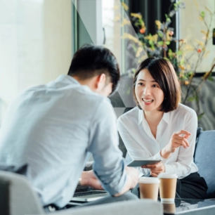 Integración de sistemas ERP en la nube: la clave para empresas más ágiles y competitivas 1 Integración de sistemas ERP en la nube: la clave para empresas más ágiles y competitivas
