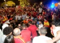 Muere un menor de 13 años tras derrumbarse una fuente durante las celebraciones del Mundial en Salamanca 12 Muere un menor de 13 años tras derrumbarse una fuente durante las celebraciones del Mundial en Salamanca