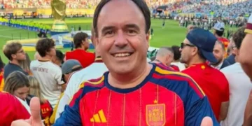 Polémica por el viaje de Pérez Llorca a la final del Mundial 2026
