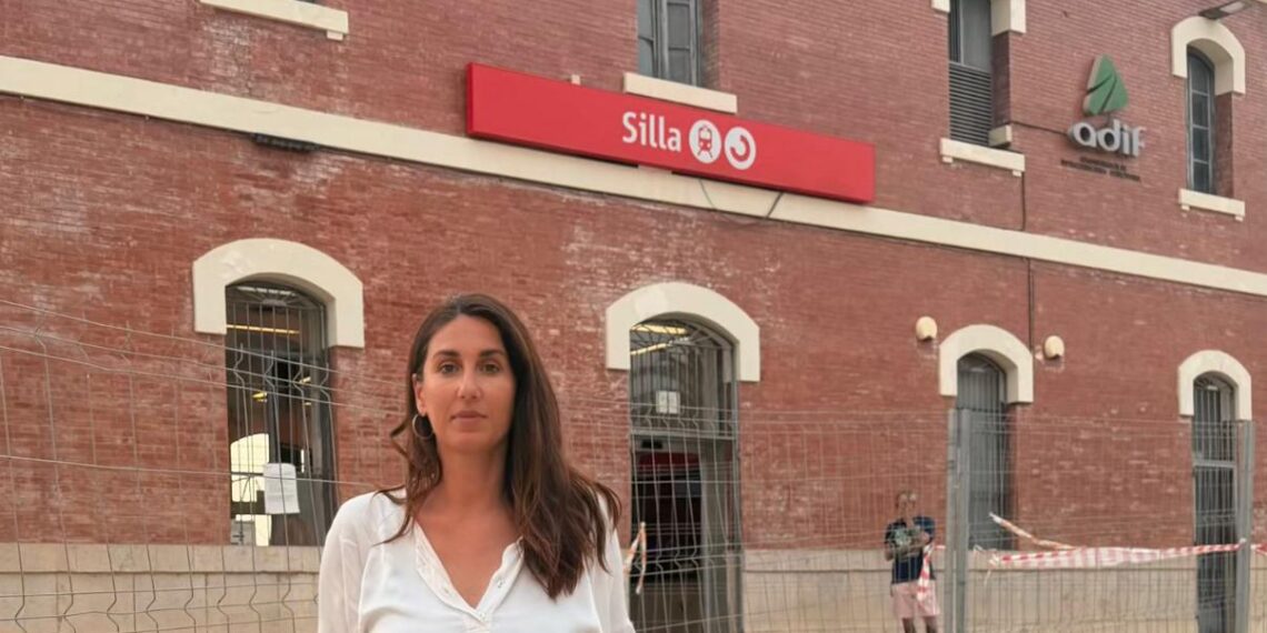 El PP de Silla exige al Gobierno un plan urgente para frenar el «deterioro» del servicio de Cercanías 1 El PP de Silla exige al Gobierno un plan urgente para frenar el «deterioro» del servicio de Cercanías