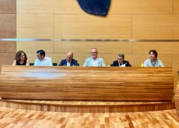 El Consorcio de Bomberos de Valencia aprueba 2,15 millones de euros para renovar flota y reforzar la operativa 13 El Consorcio de Bomberos de Valencia aprueba 2,15 millones de euros para renovar flota y reforzar la operativa