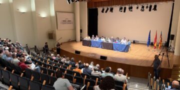 Asamblea de presidentes y presidentes de falla 3 Mediana rotated 1