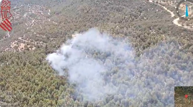 Declarado un incendio forestal en Castellfort (Castellón) 1 Declarado un incendio forestal en Castellfort (Castellón)