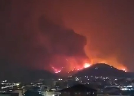 El incendio de la Serra d'Espadà se descontrola: más de 6.500 hectáreas quemadas y 75.000 personas afectadas 7 Captura de pantalla 2026 07 26 234726