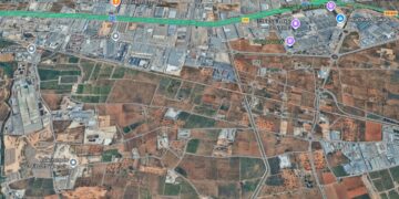 Restablecida la circulación en la línea C-3 de Cercanías de Valencia tras un incendio junto a las vías