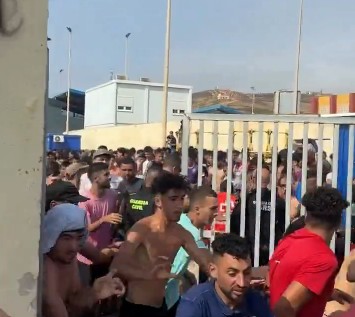 Ceuta se desborda tras una entrada masiva de miles de migrantes mientras aumenta la tensión local y la presión sobre el Gobierno 2 Captura de pantalla 2026 07 30 200709
