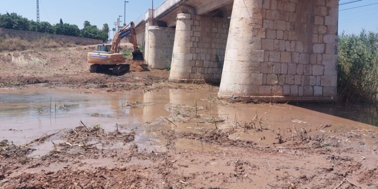 La Diputacion acomete la fase final de la ampliación del puente sobre el río Sellent en la CV-560 1 La Diputacion acomete la fase final de la ampliación del puente sobre el río Sellent en la CV-560