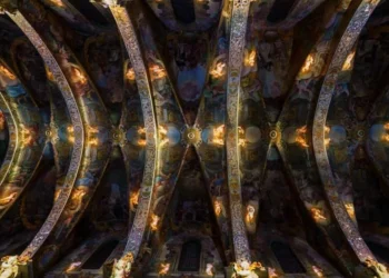 La iglesia de San Nicolás estrena en Valencia una experiencia inmersiva con videomapping durante todo el año