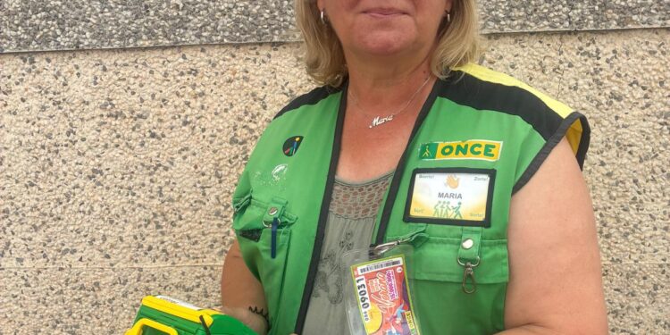 La ONCE reparte 200.000 euros en L'Olleria con el Sueldazo del Fin de Semana 1 La ONCE reparte 200.000 euros en L'Olleria con el Sueldazo del Fin de Semana