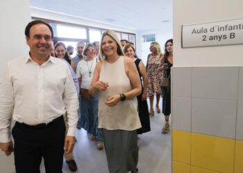 GVA VISITA COLEGIO SANT JOAN MORO 09 1