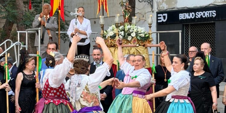 San Cristóbal comenzó a celebrarse ayer en Valéncia 1 San Cristóbal comenzó a celebrarse ayer en Valéncia