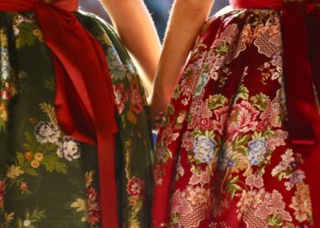 La Concejalía de Emprendimiento impulsa con más de 300.000 euros el sector de la indumentaria tradicional y la orfebrería valenciana