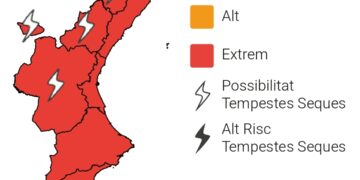 Diecisiete parques naturales cierran de forma inmediata ante el riesgo máximo de incendios forestales