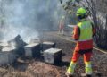 Movilizados diversos medios aéreos y terrestres por dos incendios de vegetación en Villalonga y Villar del Arzobispo