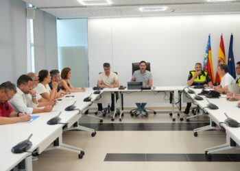 Mislata activa la alerta roja por calor extremo y suspende las actividades al aire libre 16 Mislata activa la alerta roja por calor extremo y suspende las actividades al aire libre