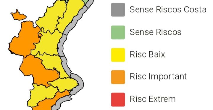 Alerta naranja en la CV: el calor extremo y las tormentas también este jueves