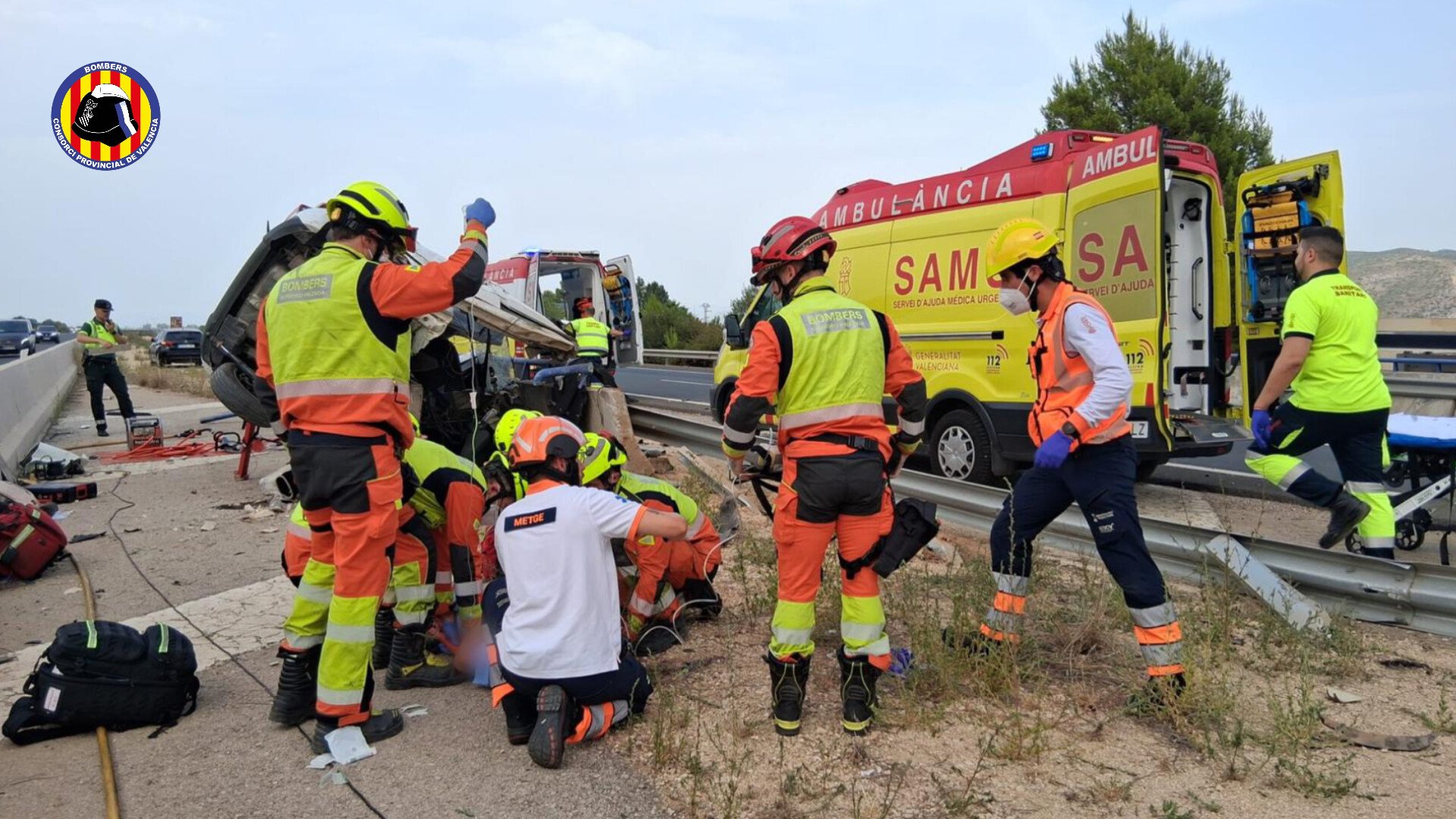 Un muerto y dos heridos graves en un trágico accidente de tráfico en la A-35 a la altura de Montesa 2 HNiK59lXEAAc3X8