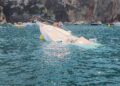 Rescatadas de urgencia seis personas tras el hundimiento de su motora en la cala del Portichol de Jávea 10 Rescatadas de urgencia seis personas tras el hundimiento de su motora en la cala del Portichol de Jávea