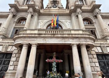 La Cruz de Mayo del Ayuntamiento 2 1