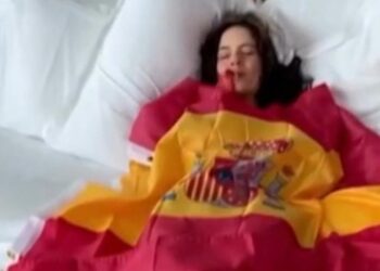 Rosalia pide perdon tras la polemica en Argentina por compartir un video celebrando la victoria de Espana 1