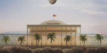 El Palau de la Música se rinde al talento internacional en el arranque del 138º Certamen de Bandas de Valencia