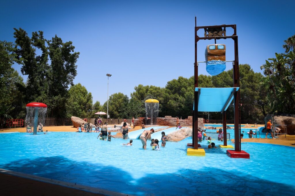 La Piscina Parc Vedat supera los 5.900 usuarios en sus primeros cinco días de apertura 2 WhatsApp Image 2026 07 08 at 12.00.35