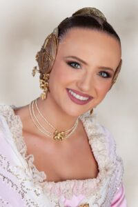 Conoce a las candidatas de las preselecciones falleras de los 21 sectores que ya las han elegido 30 WhatsApp Image 2026 07 12 at 23.54.47