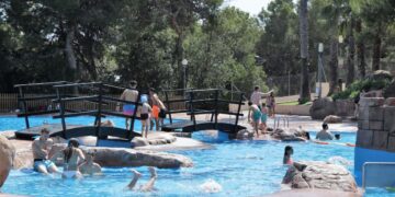 Sumant per Torrent - Decidix exige una segunda piscina pública tras registrarse masificación en las instalaciones de El Vedat