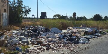 El PSPV denuncia la degradación de Vara de Quart y exige un plan urgente de limpieza en Valéncia
