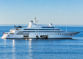 Tiene helipuerto, cine, spa y letras de oro: el impresionante visitante que ha aparecido frente a Gandia 15 a6f2d256 8477 45b2 b8f4 fd8c4b3df973