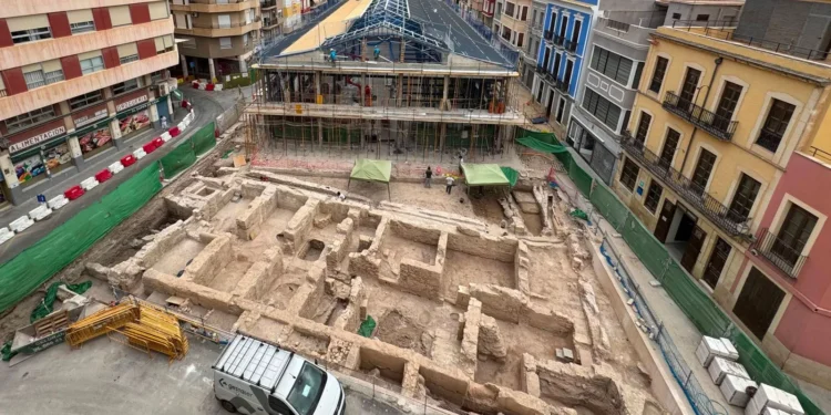La excavación de los baños árabes del Mercado Central de Elche descubre nuevas estructuras medievales 1 b8162553 3b4d 4021 9932 76520672d92a 16 9 aspect ratio 1600w 0