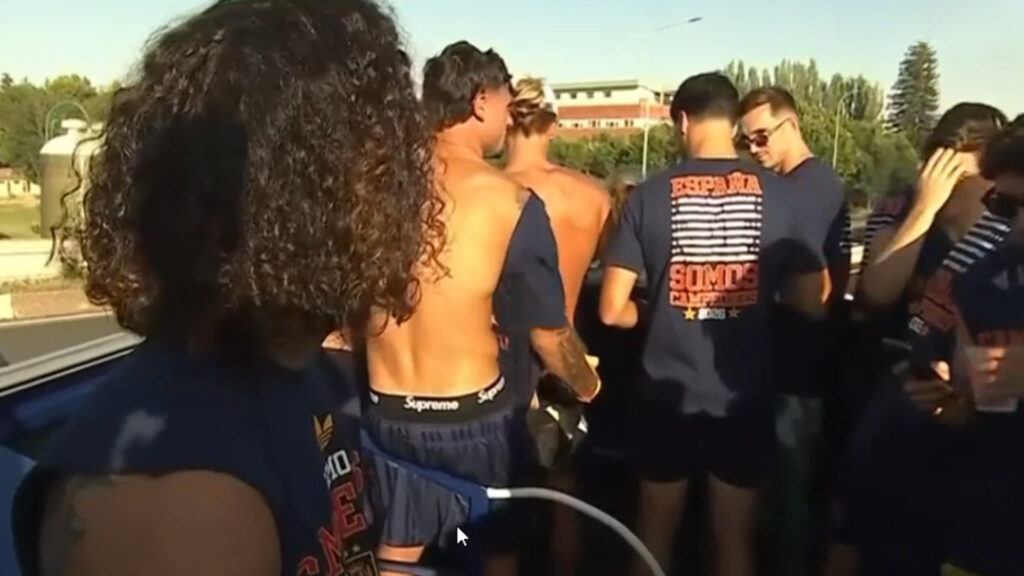 España celebra su segundo Mundial con una multitudinaria fiesta en Cibeles ante dos millones de aficionados 28 celebracion de la fiesta del mundial de futbol madrid espana 2