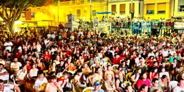 Foyos celebra por todo lo alto el gol de Ferran Torres que dio a España el Mundial