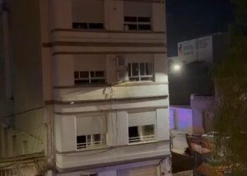 Desalojo 'in extremis' en Benetússer: el colapso de un edificio de tres plantas roza la tragedia 16 Desalojo 'in extremis' en Benetússer: el colapso de un edificio de tres plantas roza la tragedia