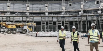 Peter Lim acelera la venta de Mestalla: el Valencia entra en la fase decisiva de la mayor operación urbanística de su historia