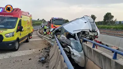 Una persona fallece y otras tres resultan heridas en un grave accidente de tráfico en la A-35 a la altura de Montesa 1 fotonoticia 20260718211715 400 v2